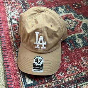 Beige LA hat